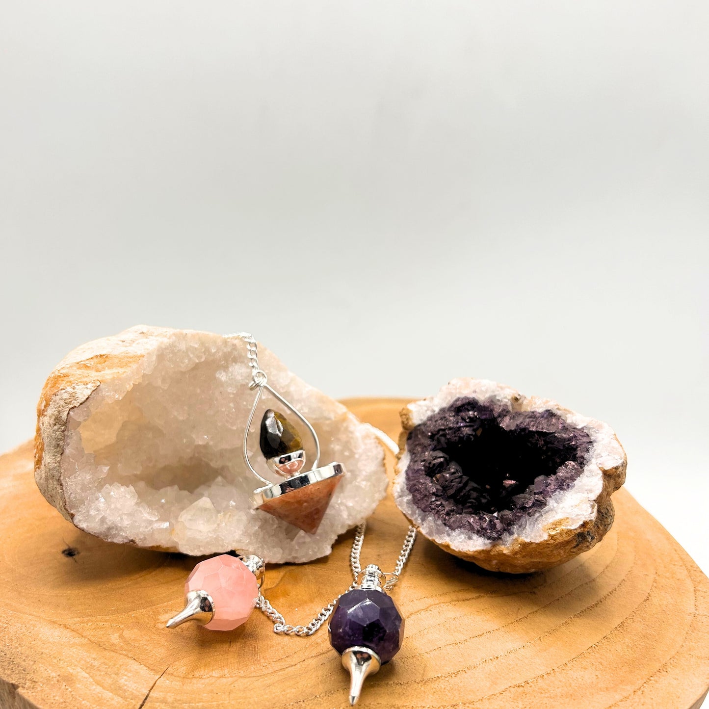 Péndulo de piedras preciosas facetadas - Cuarzo rosa
