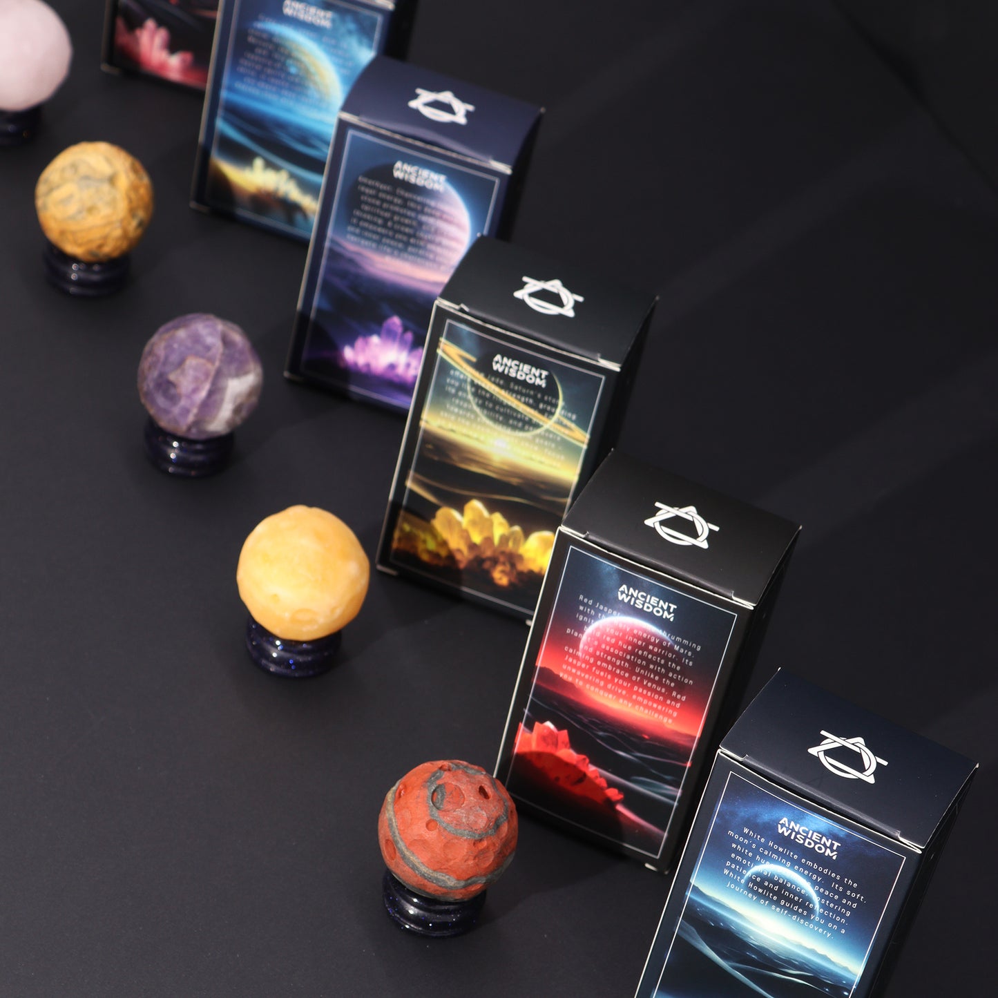 Ametyst Planet na statywie Sola Goldstone - 40mm (stojak 30x15mm)