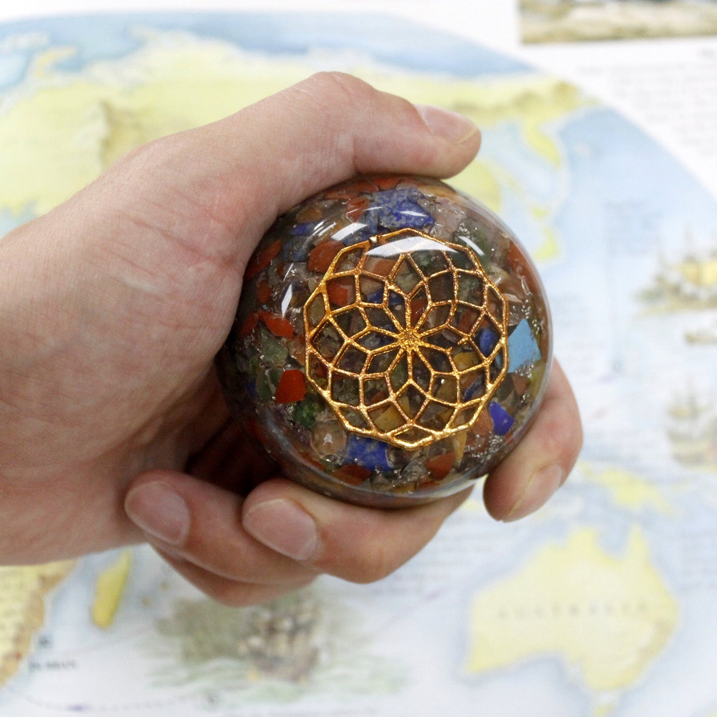 Alimentatori da scrivania in orgonite - Cupola di ametista