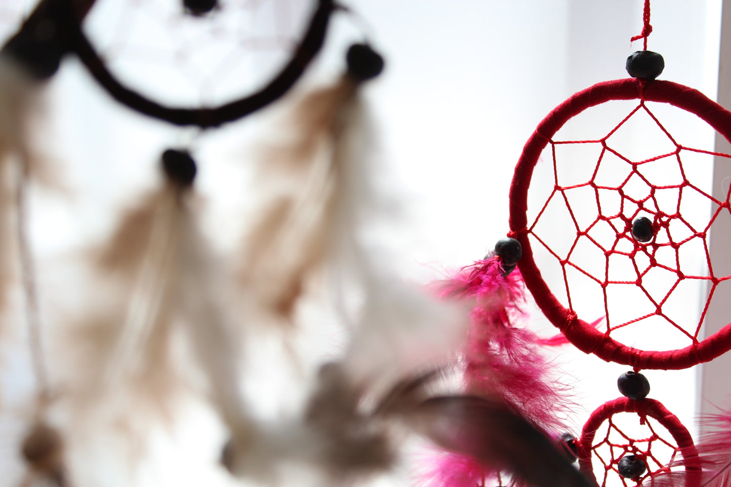 Bali Dreamcatcher - Small Round - Black/White/Red